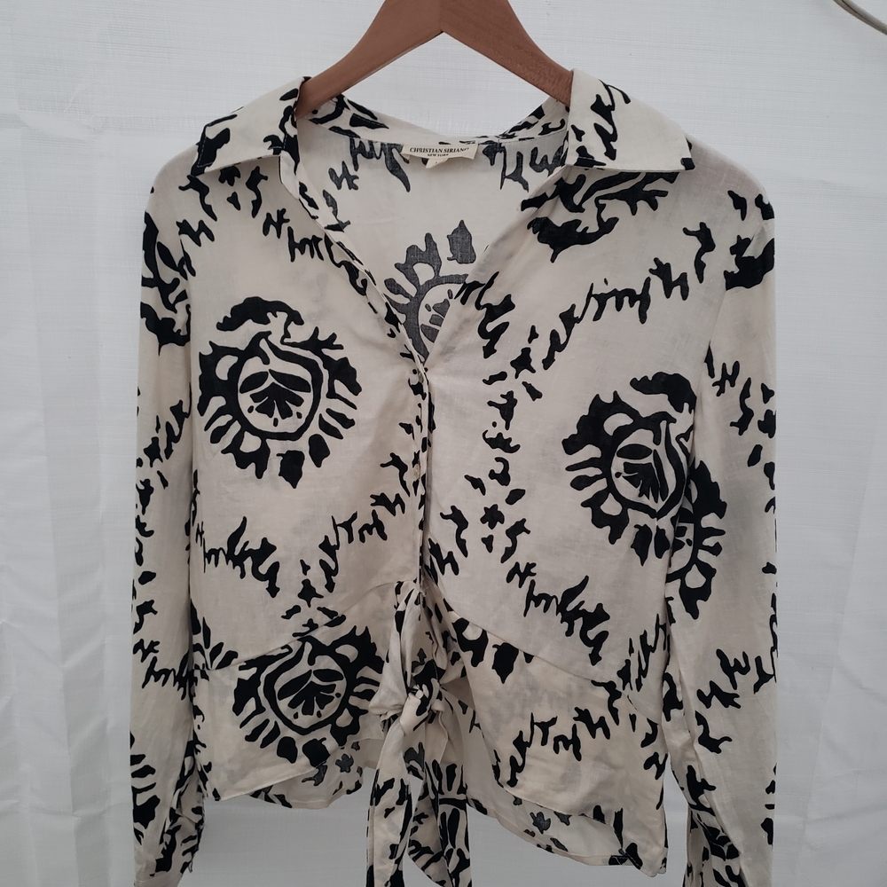 Elegant Black and White Women's Blouse